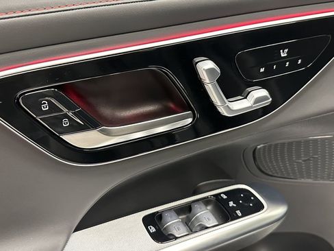 New 2026 Mercedes-Benz GLC 43 AMG 4MATIC image 13