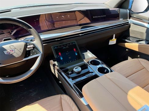 New 2025 Cadillac Escalade ESV Premium Luxury w/ Touring Package image 25