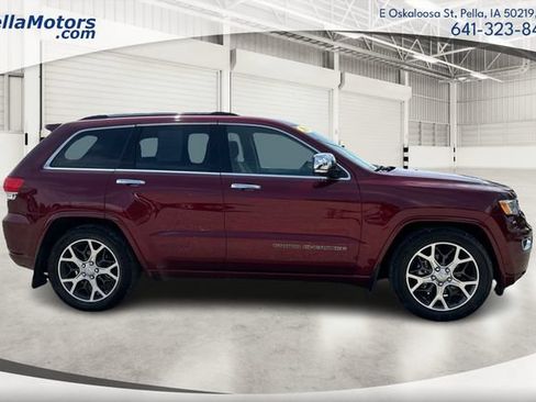 Used 2019 Jeep Grand Cherokee Overland AWD/4WD image 2