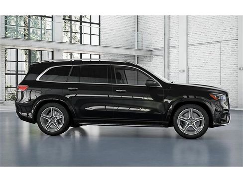 New 2026 Mercedes-Benz GLS 450 4MATIC image 15