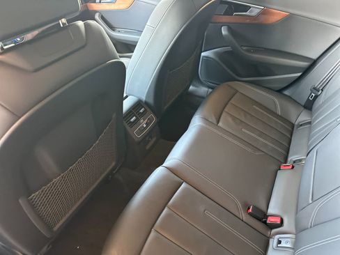 Used 2023 Audi A4 2.0T Premium w/ Convenience Package AWD/4WD image 4