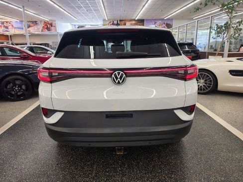 Used 2021 Volkswagen ID.4 Pro RWD image 5