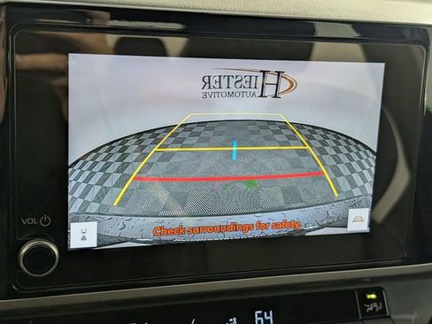 Used 2025 Toyota Camry SE FWD image 20