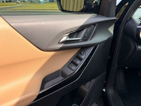 Used 2025 Chevrolet Equinox ACTIV AWD/4WD image 12