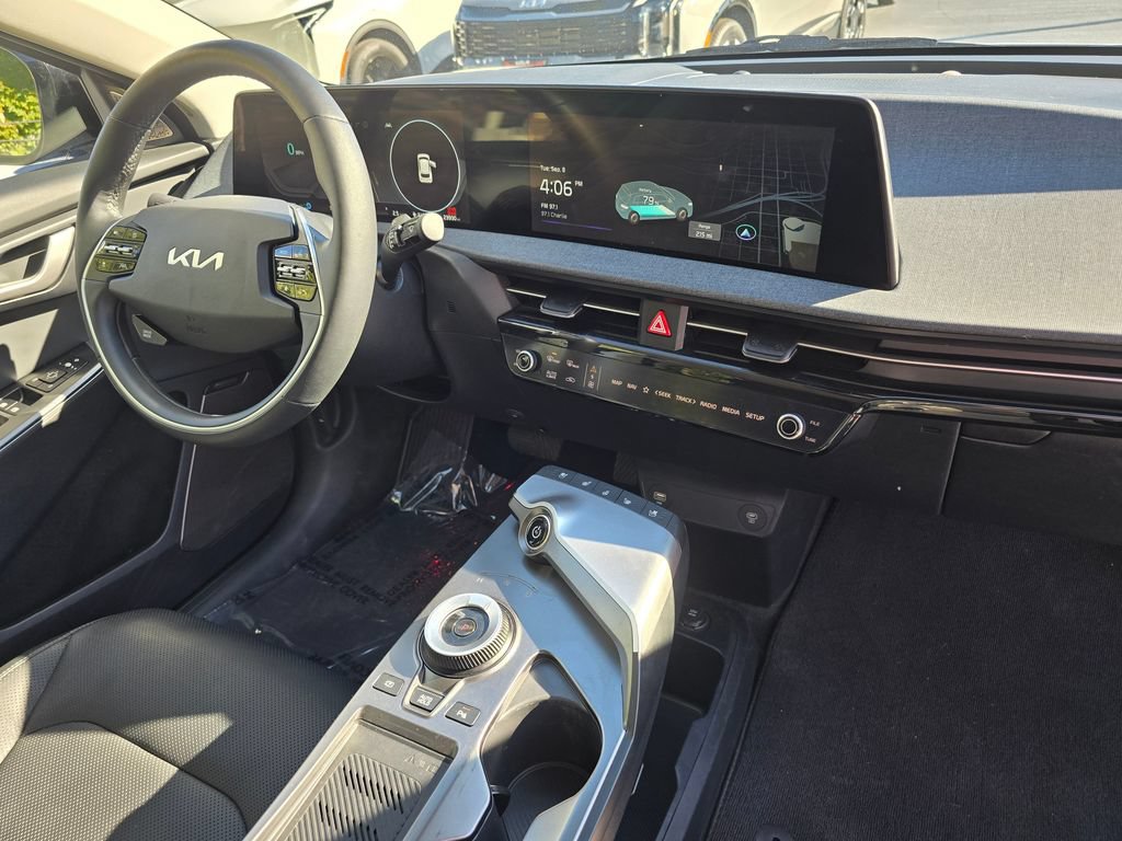 Certified 2024 Kia EV6 Wind AWD/4WD image 11
