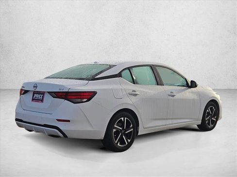 Used 2024 Nissan Sentra SV image 5