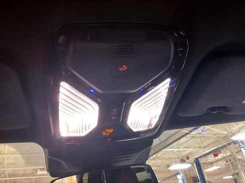 Used 2024 BMW X5 M60i image 35