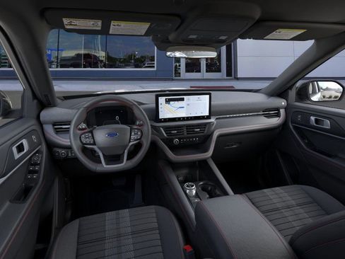 New 2026 Ford Explorer ST-Line image 9