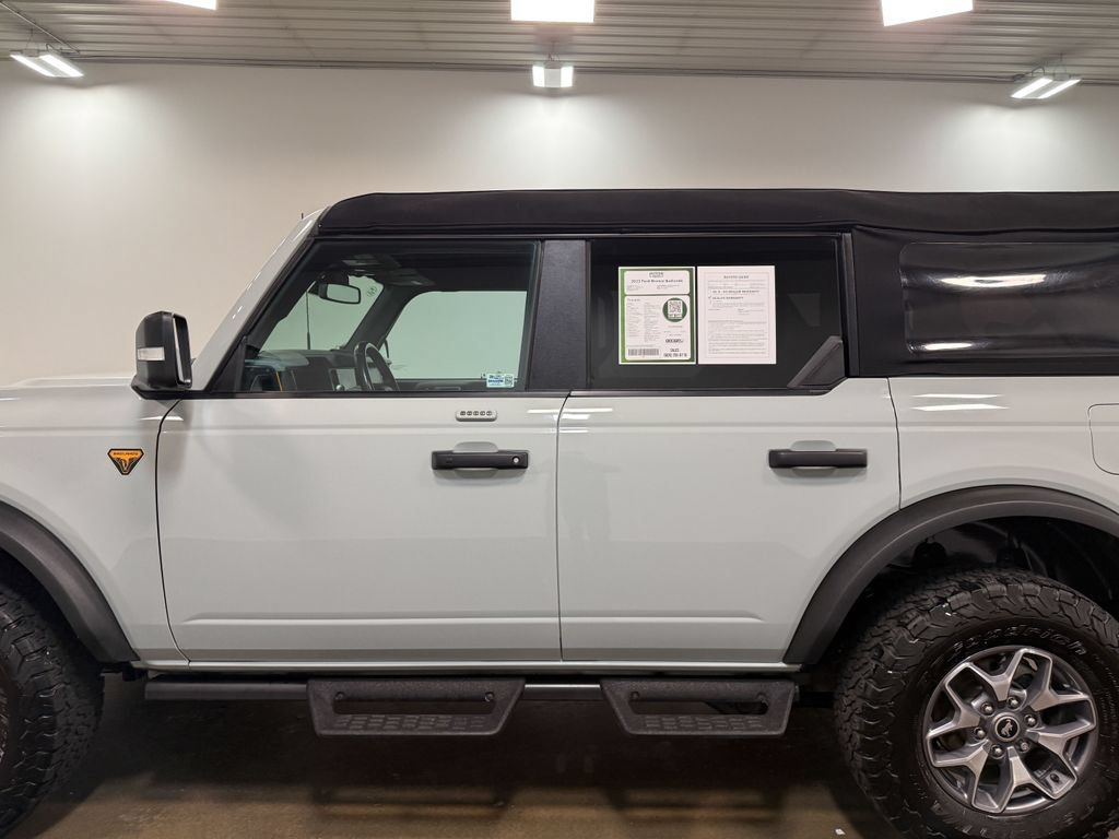 Used 2023 Ford Bronco Badlands AWD/4WD image 37