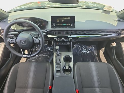 Used 2025 Honda Civic Sport image 10
