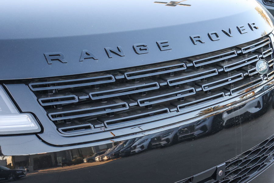 New 2026 Land Rover Range Rover Sport SE AWD/4WD image 12