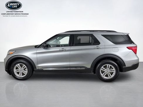 Certified 2024 Ford Explorer XLT w/ Equipment Group 202A AWD/4WD image 6