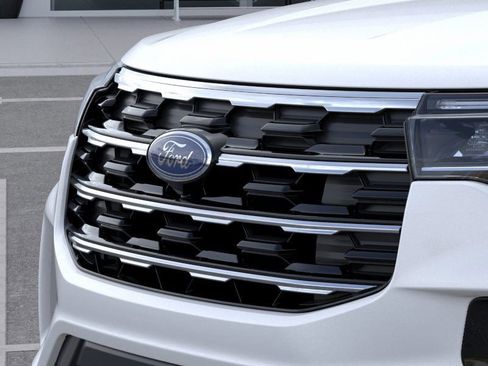 New 2026 Ford Explorer Active w/ Active Comfort Package image 17