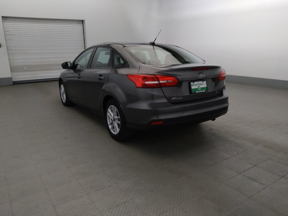 Used 2018 Ford Focus SE FWD image 5