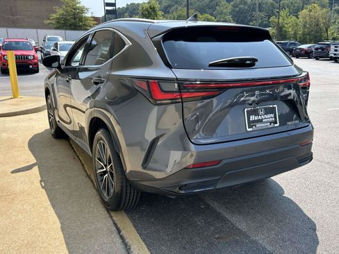 Used 2025 Lexus NX 250 FWD w/ Accessory Package (2T) image 3