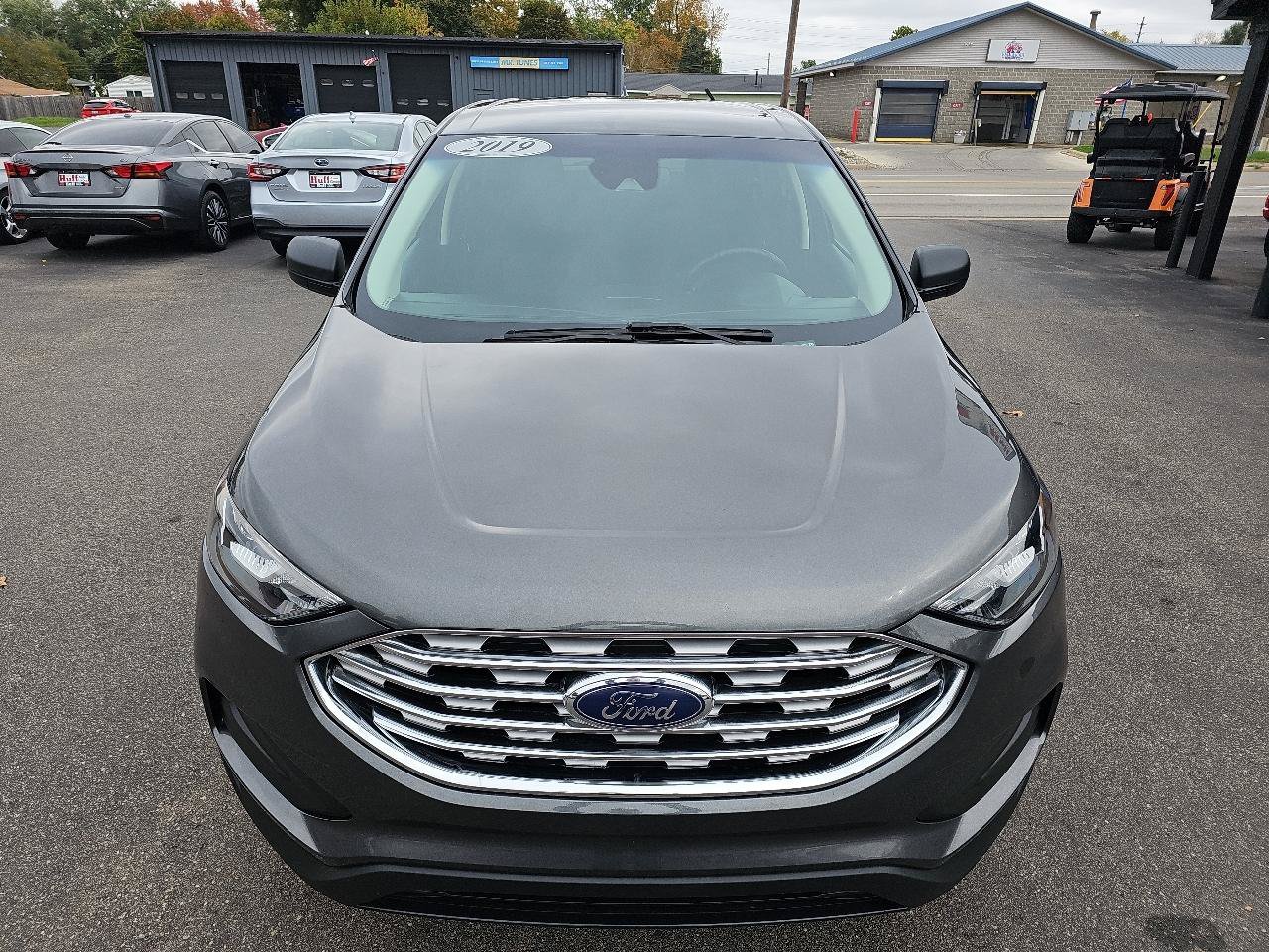 Used 2019 Ford Edge SE FWD image 8