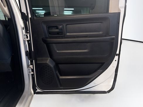 Used 2017 RAM 2500 Tradesman w/ Chrome Appearance Group image 26