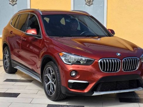 Used 2019 BMW X1 xDrive28i w/ Convenience Package AWD/4WD image 2