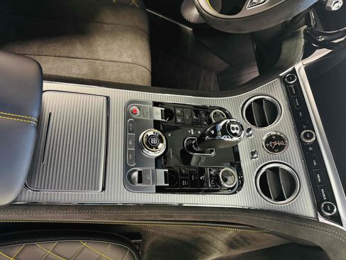 Used 2022 Bentley Continental GT Speed image 28