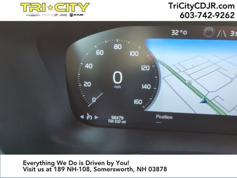 Used 2021 Volvo XC60 T6 Inscription w/ Climate Package image 22