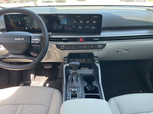 New 2026 Kia Sorento S AWD/4WD image 11