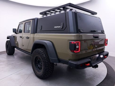 Used 2025 Jeep Gladiator Mojave w/ Convenience Group image 15