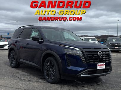 New 2026 Nissan Pathfinder SL