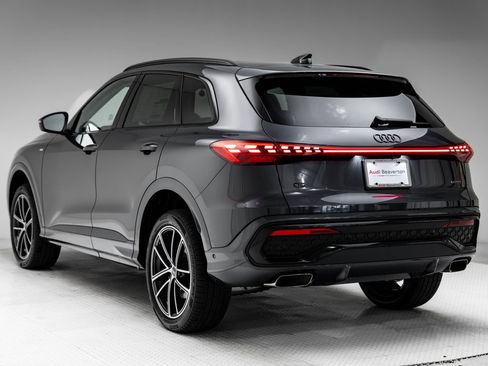 New 2026 Audi Q5 Premium Plus AWD/4WD image 3