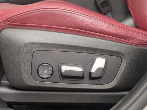 Used 2023 BMW X3 xDrive30i w/ Premium Package image 17