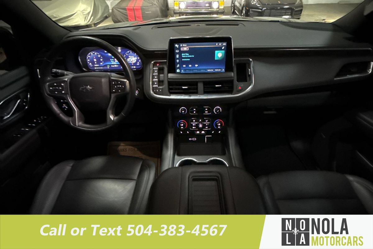Used 2023 Chevrolet Suburban Z71 w/ Luxury Package AWD/4WD image 32
