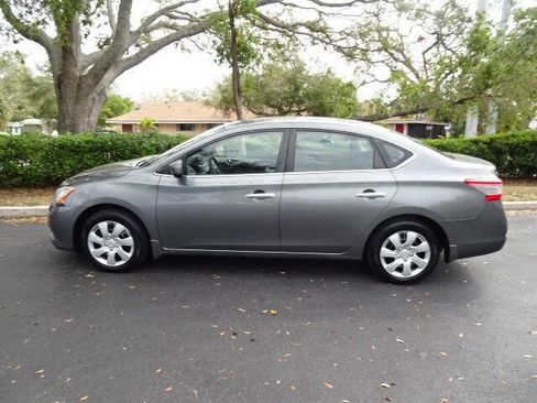 Used 2015 Nissan Sentra S image 14