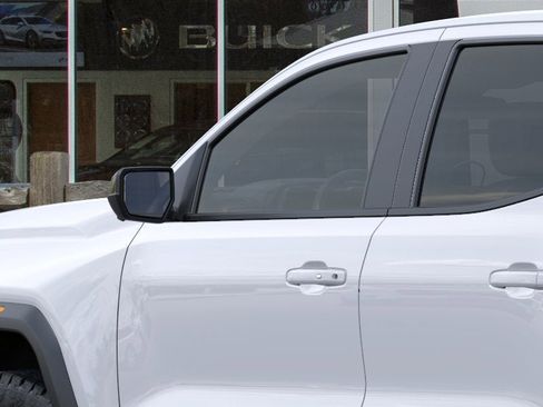 New 2026 GMC Canyon AT4 image 12