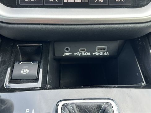 Certified 2024 Subaru Outback Limited XT image 15