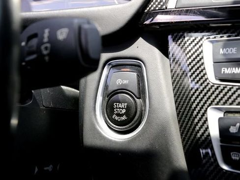 Used 2016 BMW M4 Coupe RWD image 20