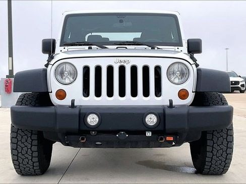 Used 2013 Jeep Wrangler Sport image 3