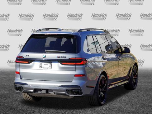 Certified 2025 BMW X7 M60i image 8