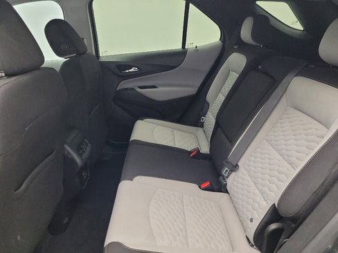 Used 2021 Chevrolet Equinox LS AWD/4WD image 18