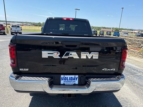 New 2026 RAM 2500 Tradesman w/ Chrome Appearance Group AWD/4WD image 4