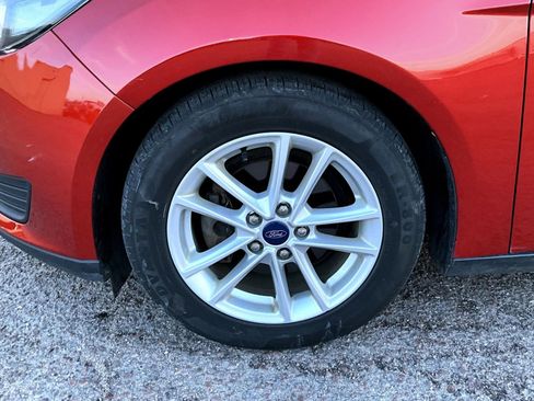Used 2018 Ford Focus SE image 22