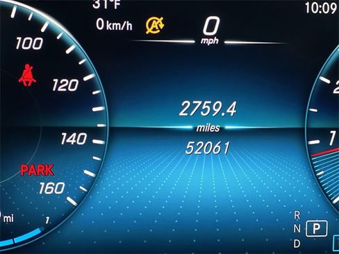 Used 2022 Mercedes-Benz GLC 300 4MATIC image 13