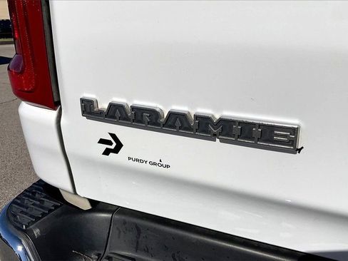 Used 2025 RAM 1500 Laramie image 10