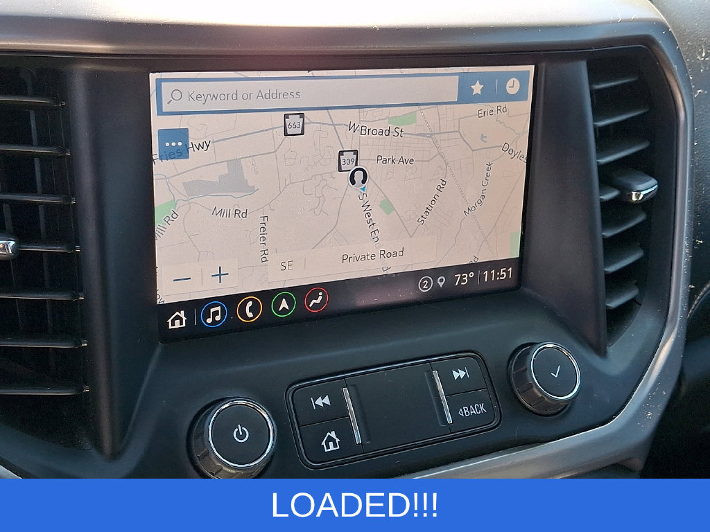 Used 2022 GMC Acadia AT4 w/ Technology Package AWD/4WD image 3
