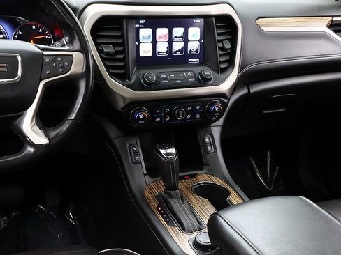Used 2019 GMC Acadia Denali w/ Technology Package image 16
