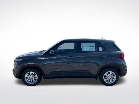 New 2026 Hyundai Venue SE FWD image 2