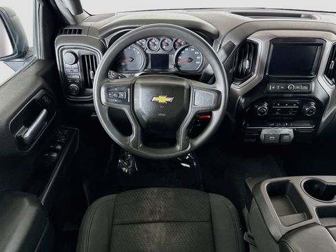 Used 2020 Chevrolet Silverado 1500 Custom w/ Custom Value Package AWD/4WD image 16