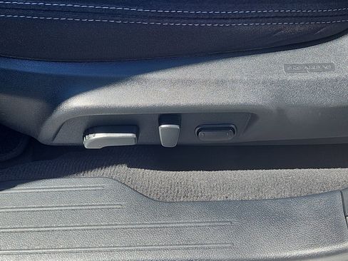 Used 2019 Subaru Legacy 2.5i Premium AWD/4WD image 12