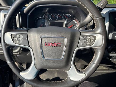 Used 2016 GMC Sierra 1500 SLE w/ SLE Value Package AWD/4WD image 14