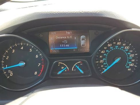 Used 2013 Ford Escape Titanium w/ Parking Technology Pkg AWD/4WD image 22