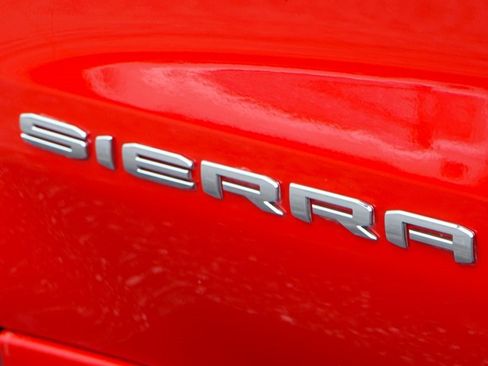 Used 2024 GMC Sierra 1500 Pro w/ Graphite Edition image 41