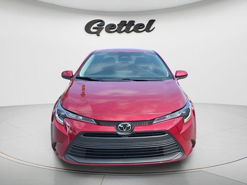 Used 2026 Toyota Corolla LE FWD image 2